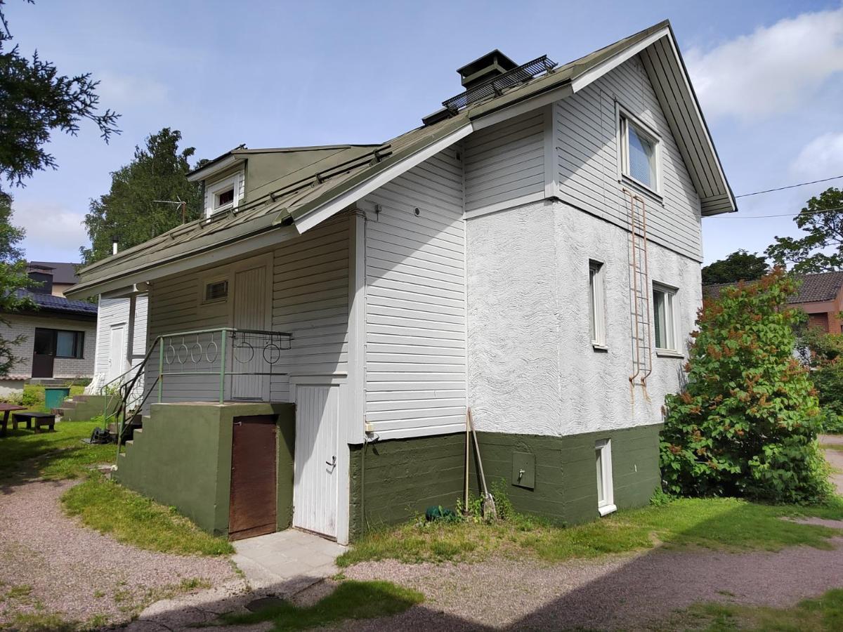 Kalle'S Unluxury Guest House Cl0Sed From 1St Of Feb 2025 Хельсинки Экстерьер фото