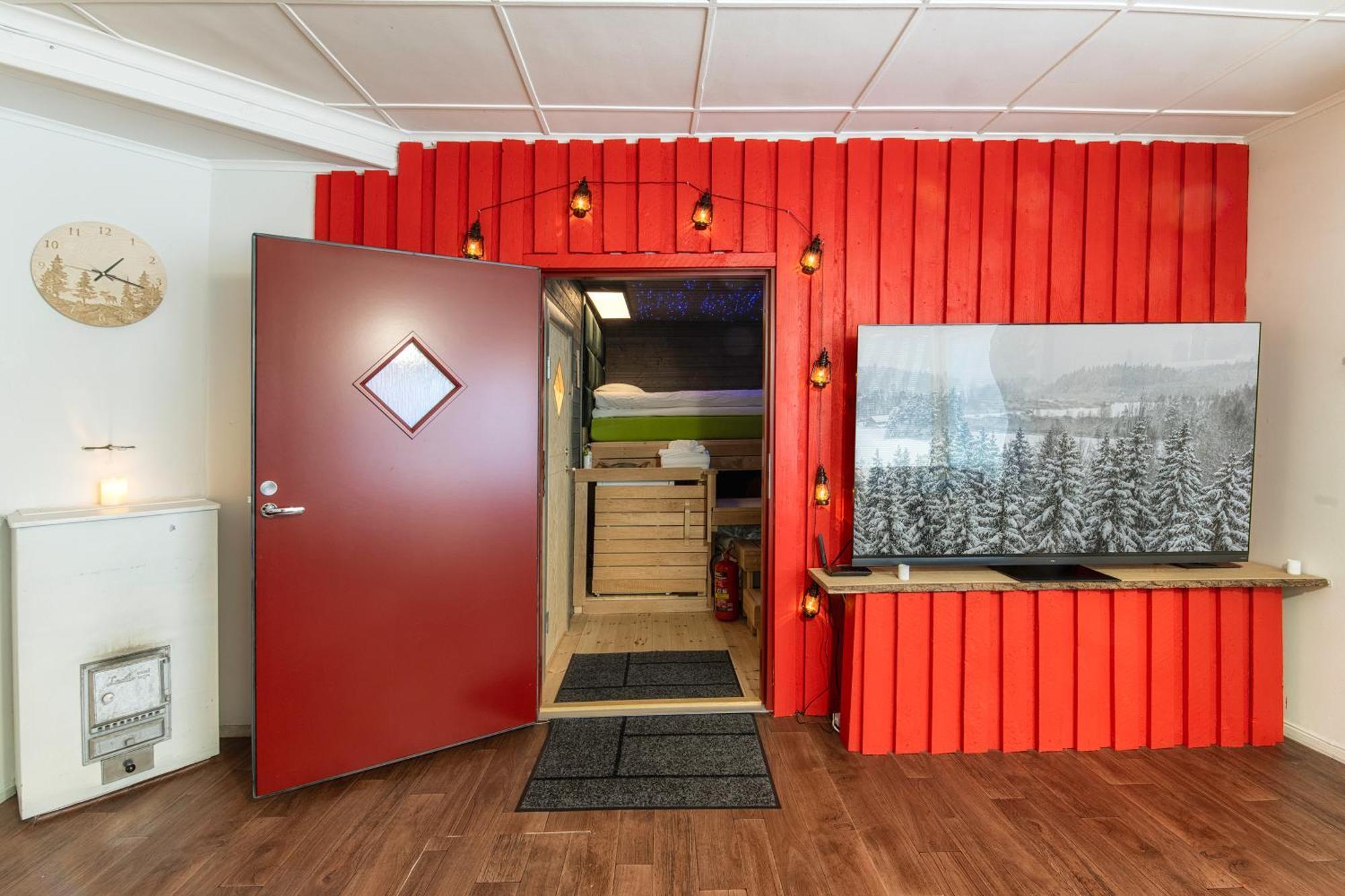 Kalle'S Unluxury Guest House Cl0Sed From 1St Of Feb 2025 Хельсинки Номер фото