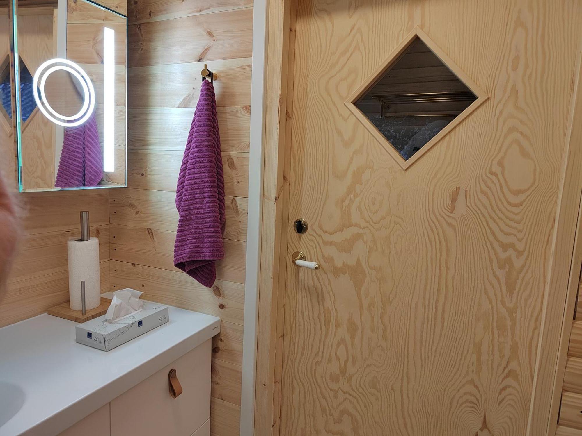 Kalle'S Unluxury Guest House Cl0Sed From 1St Of Feb 2025 Хельсинки Экстерьер фото